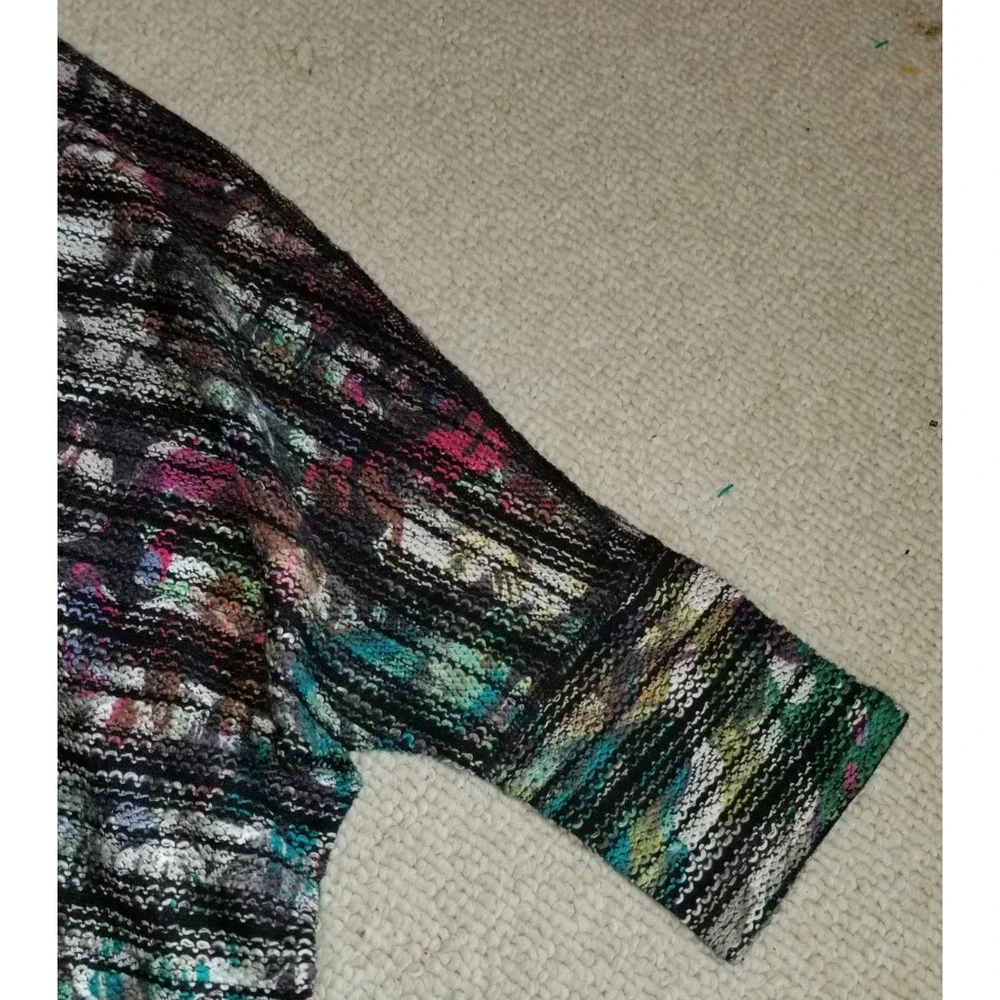 NWOT Women Sweater/Poncho-INOAH-USA-multicolor patterned batwing slv Boho-1 Size